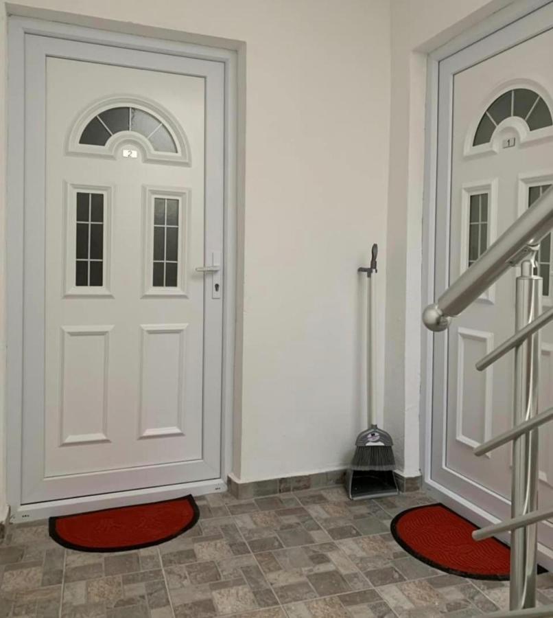 Apartman Ail 2 Ulcinj Zewnętrze zdjęcie