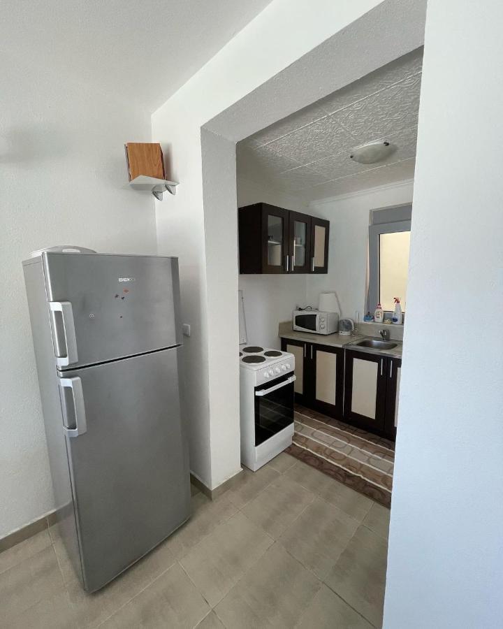 Apartman Ail 2 Ulcinj Zewnętrze zdjęcie