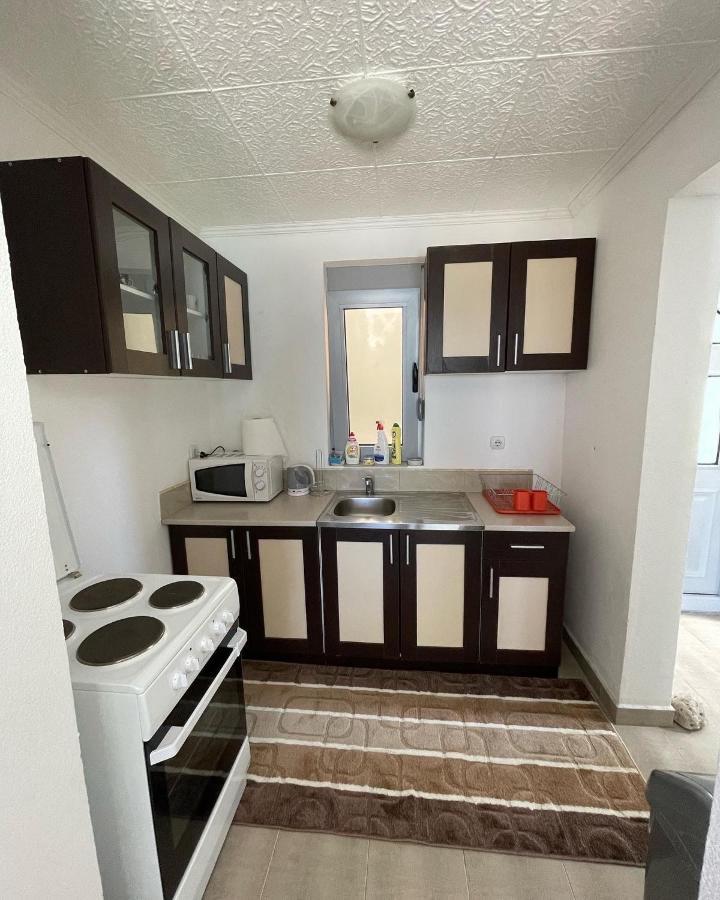 Apartman Ail 2 Ulcinj Zewnętrze zdjęcie