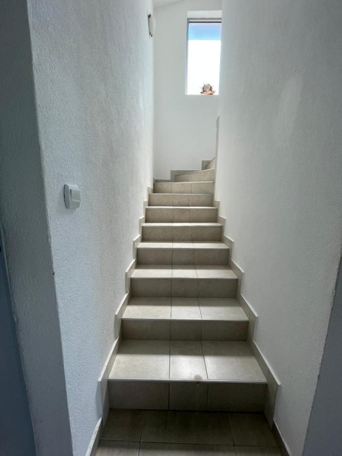 Apartman Ail 2 Ulcinj Zewnętrze zdjęcie
